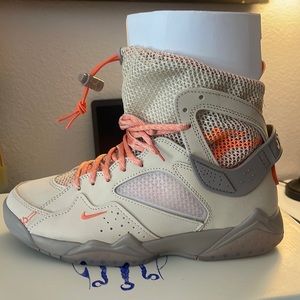 Women’s Air Jordan Retro SP 8.5